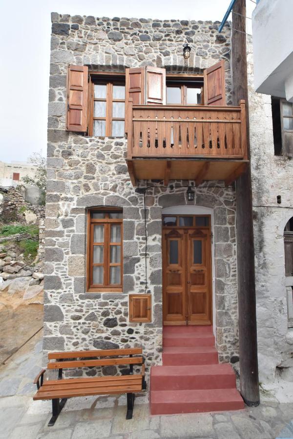 Patriko Nisyrian Guesthouse Mandrákion Esterno foto